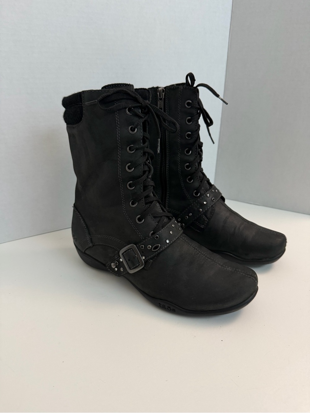 Taos Boots Rebel Combat Moto Studded Buckle Lace Up Ankle Leather Comfort Black